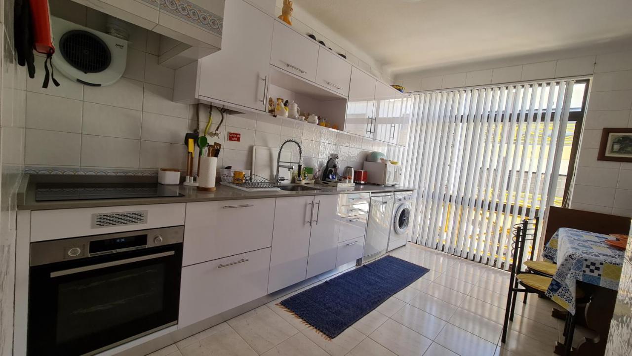 Apartmento Praia Da Dona Ana Lagos Ngoại thất bức ảnh