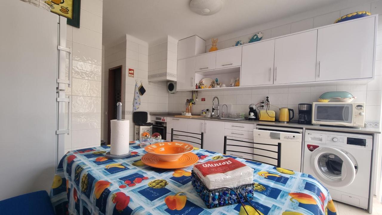 Apartmento Praia Da Dona Ana Lagos Ngoại thất bức ảnh