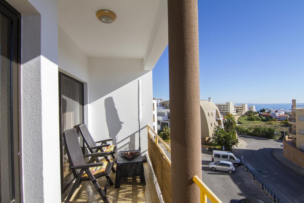 Apartmento Praia Da Dona Ana Lagos Phòng bức ảnh