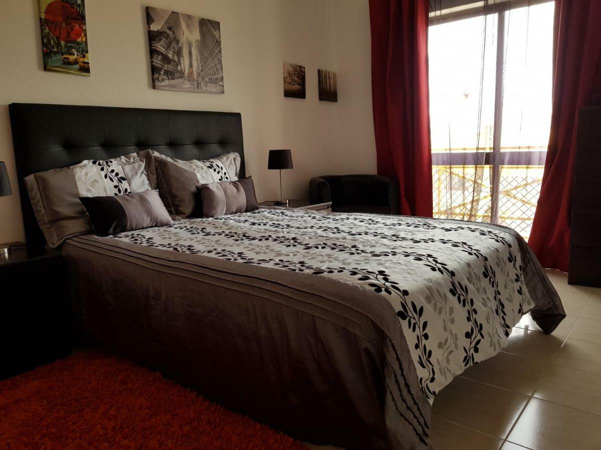 Apartmento Praia Da Dona Ana Lagos Ngoại thất bức ảnh